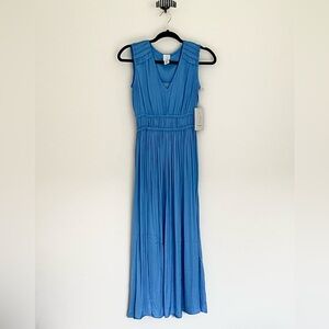 NWT Joie Sleeveless Midi Dress